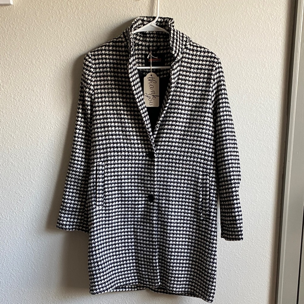Ambiance Women's Houndstooth Patterned Trench Coat